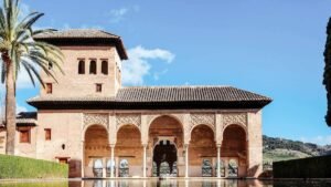 Read more about the article Alhambra & Nasrid Palaces Tickets 2026 | Prices & Booking