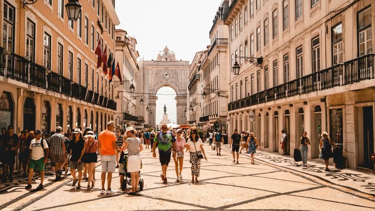Read more about the article Lisbon Card Tickets 2026 | Prices & Booking