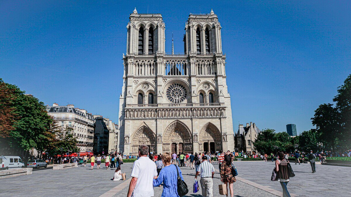 Read more about the article Notre-Dame Tickets 2026 | Prices & Booking