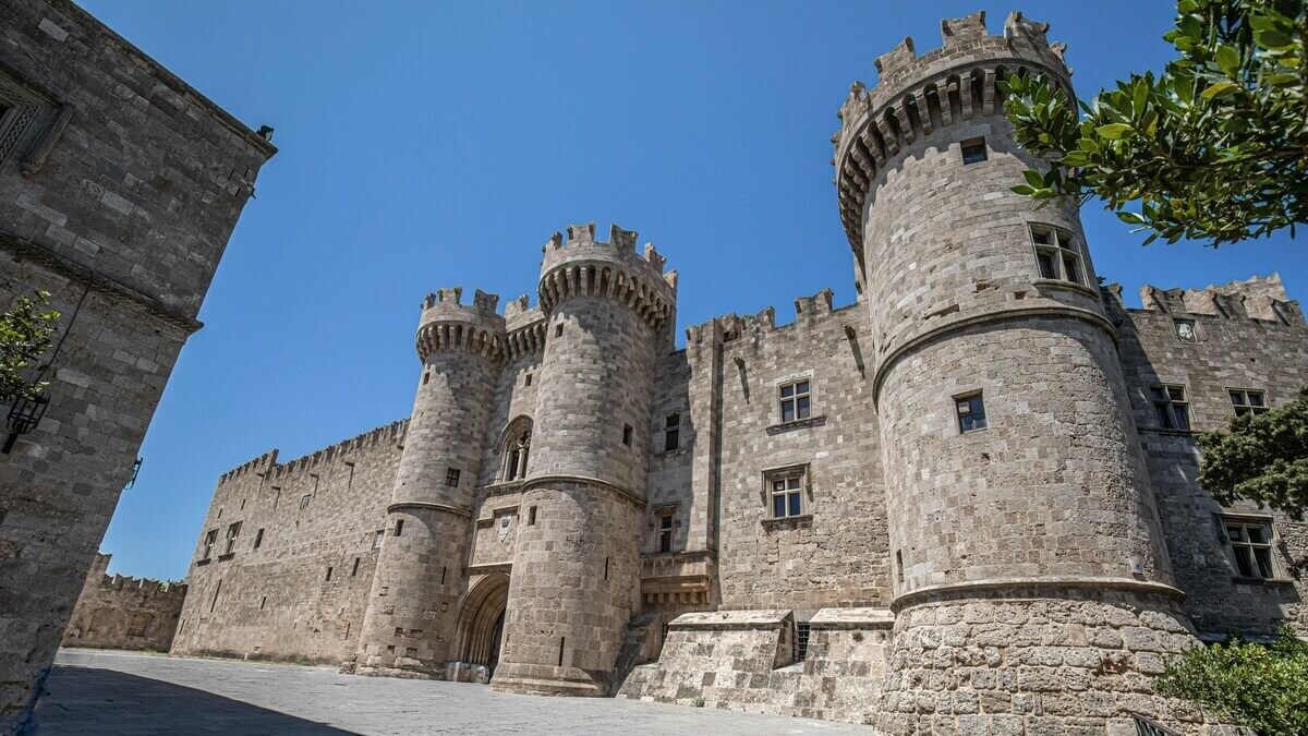 Read more about the article Palace of the Knights of Rhodes Tickets & Prices (2026 Guide)
