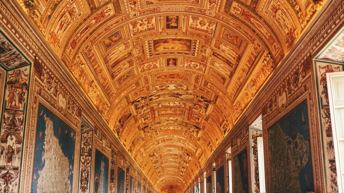 Read more about the article Vatican Museums And Sistine Chapel Tickets 2026