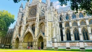 Read more about the article Westminster Abbey Tickets & Prices (2026 Guide)